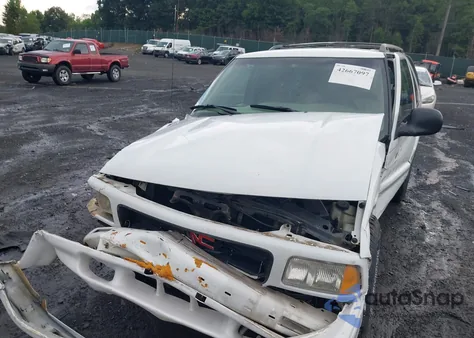 1997 GMC Jimmy Sls из США, поврежденный, VIN 1GKDT13WXV2569372